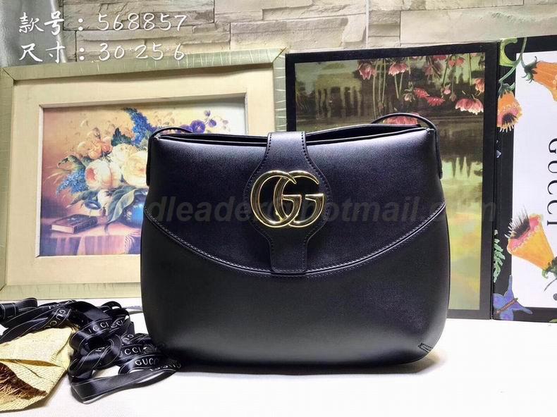 Gucci Handbags 369